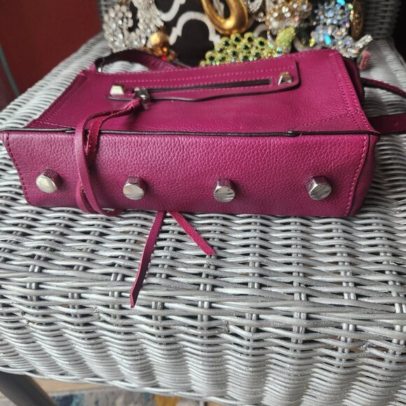 REBECCA MINKOFF ~ "Regan " Soft Pebbled Leather ~ BERRY Crossbody Bag ~ EUC - Picture 4 of 4